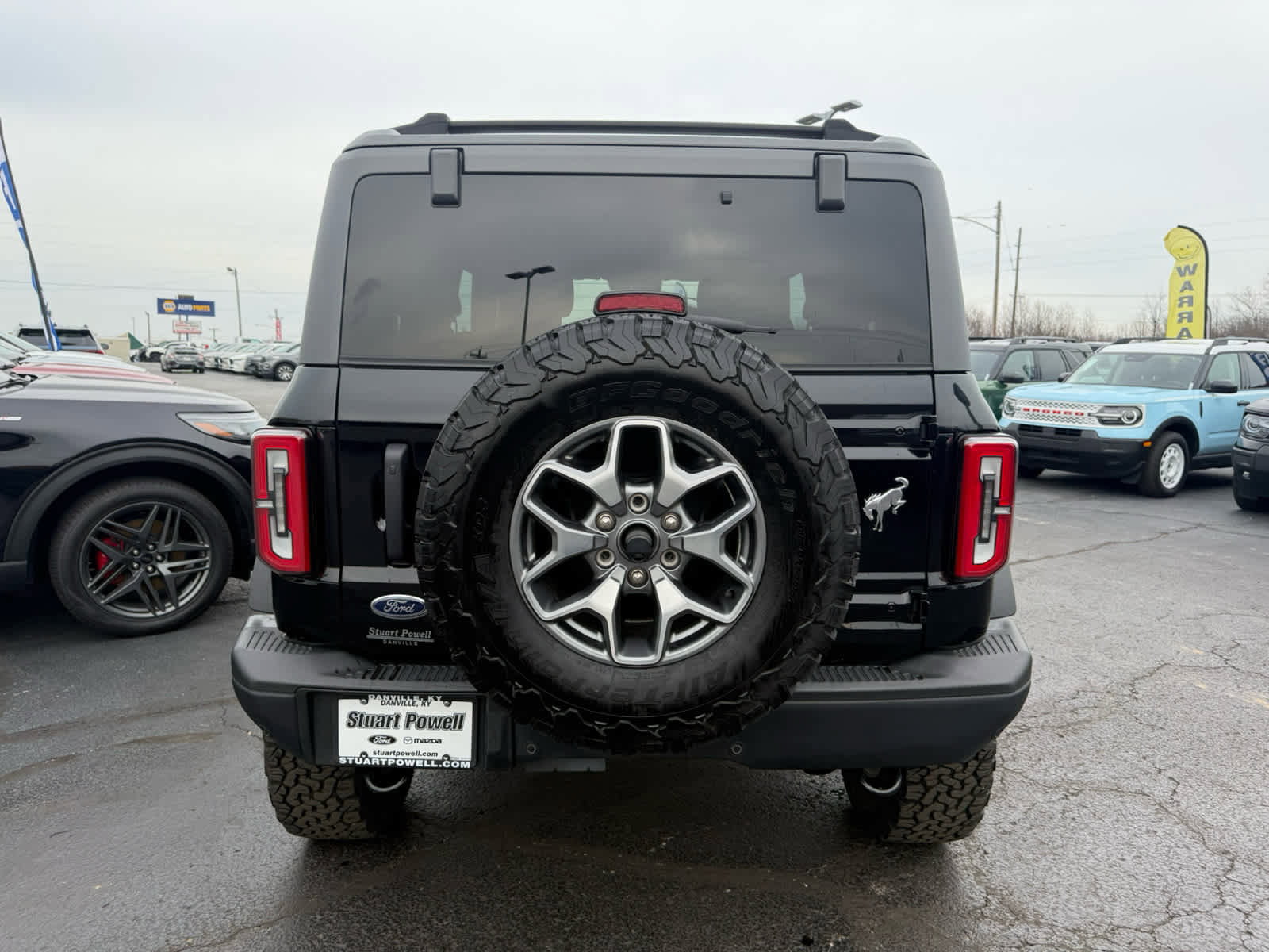 Used 2024 Ford Bronco Badlands image 20