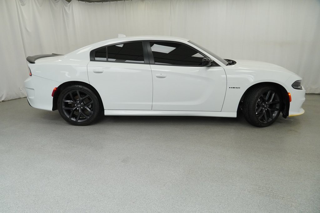 Certified 2022 Dodge Charger R/T w/ Blacktop Package image 11