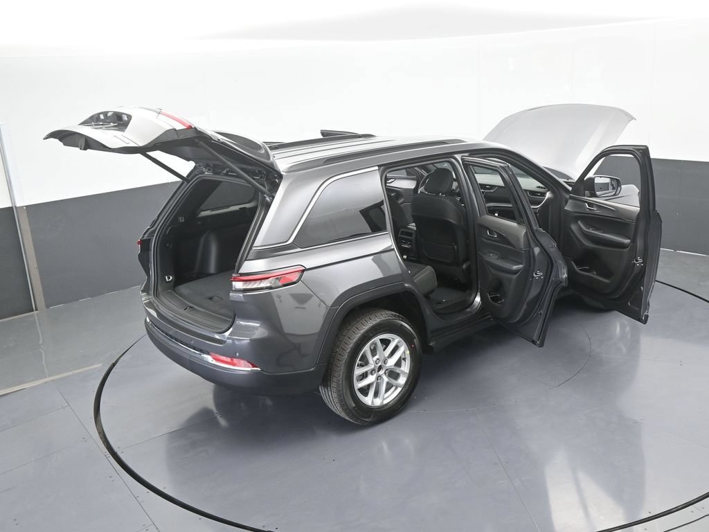 New 2026 Jeep Grand Cherokee Laredo X AWD/4WD image 66