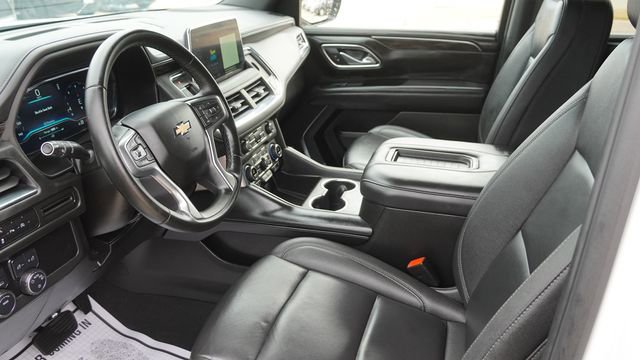 Used 2024 Chevrolet Suburban LT image 19