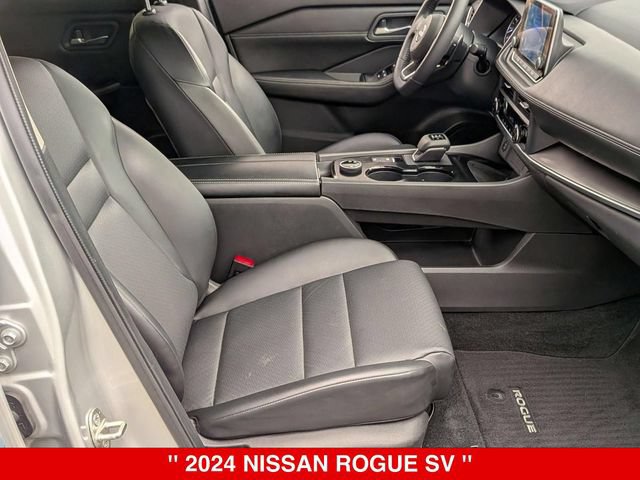Certified 2024 Nissan Rogue SV w/ SV Premium Package AWD/4WD image 37