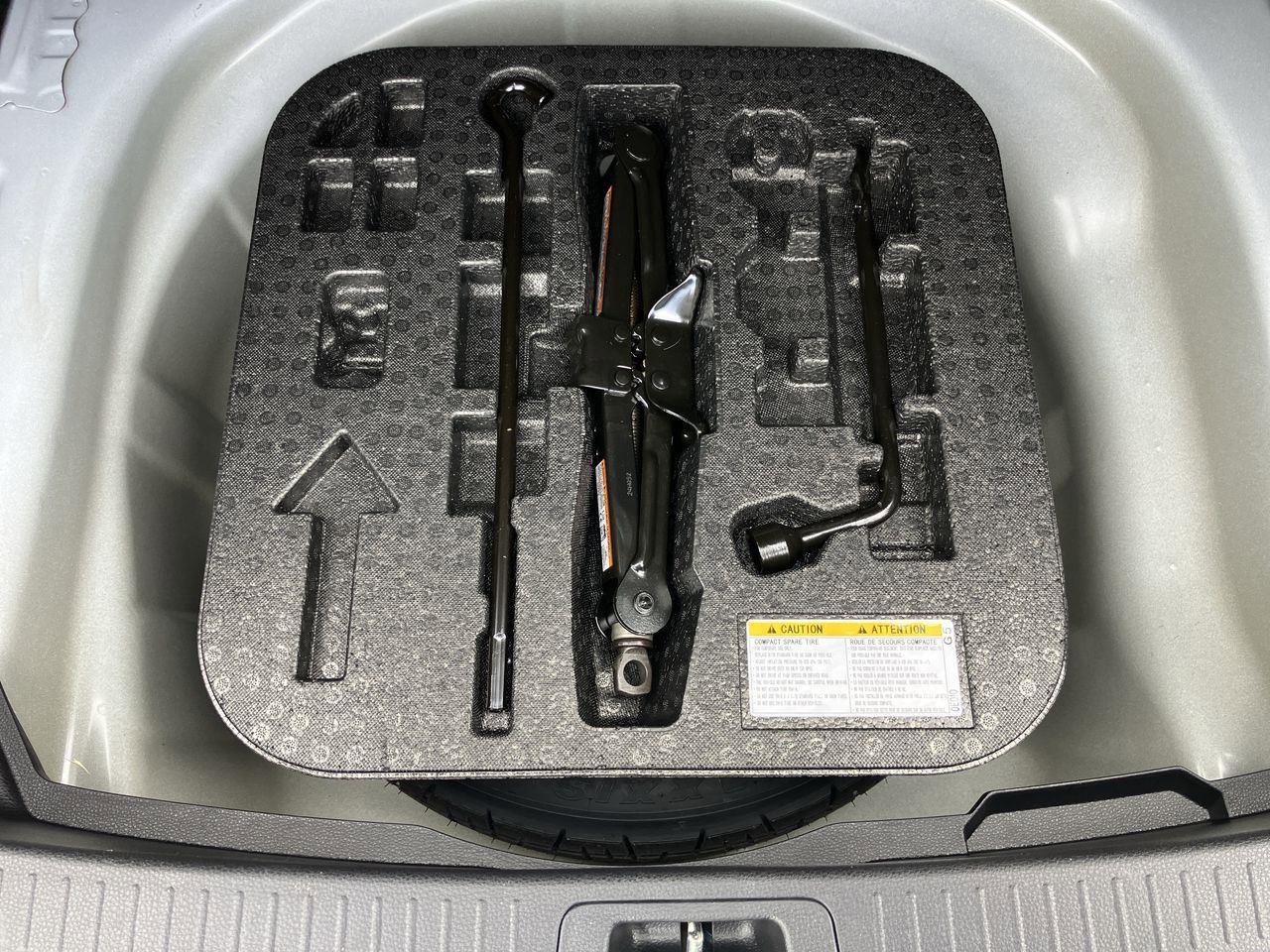 Used 2024 Toyota Corolla LE w/ LE Convenience Package image 25