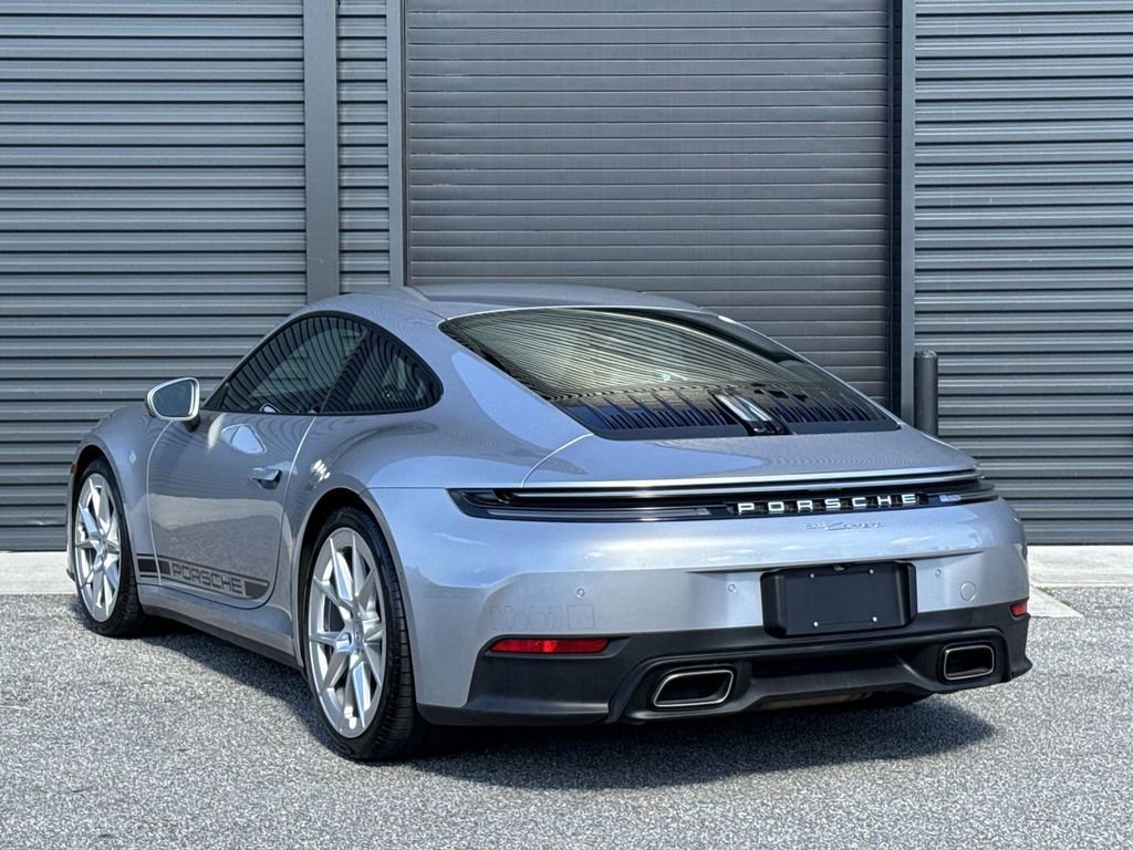 Used 2025 Porsche 911 Carrera image 11