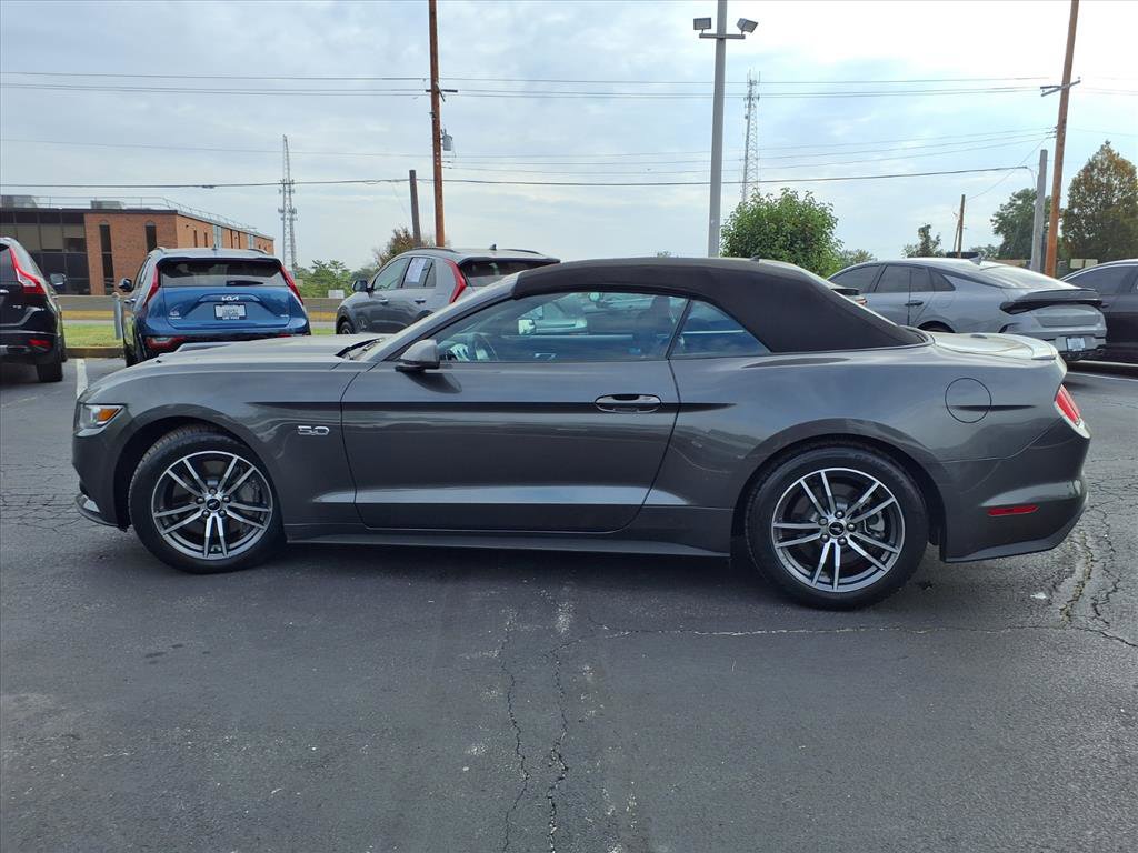 Used 2017 Ford Mustang GT Premium image 30