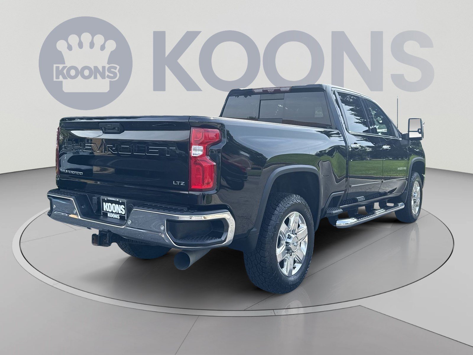 Used 2020 Chevrolet Silverado 2500 LTZ w/ LTZ Premium Package AWD/4WD image 7