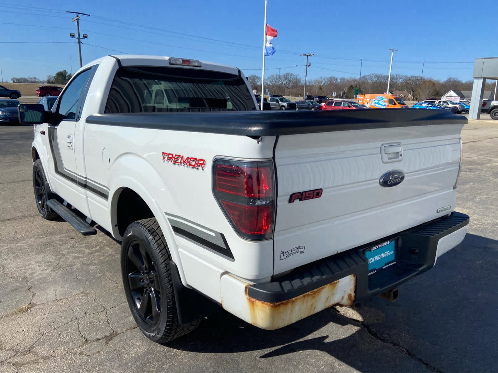 Used 2014 Ford F150 FX4 w/ FX Appearance Package AWD/4WD image 8