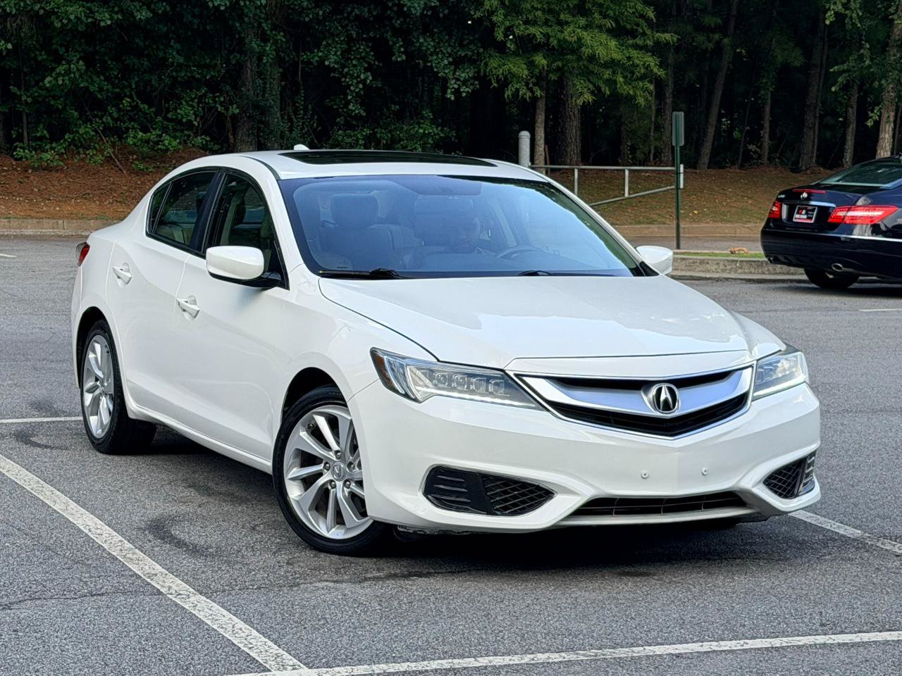 Used 2018 Acura ILX FWD image 4