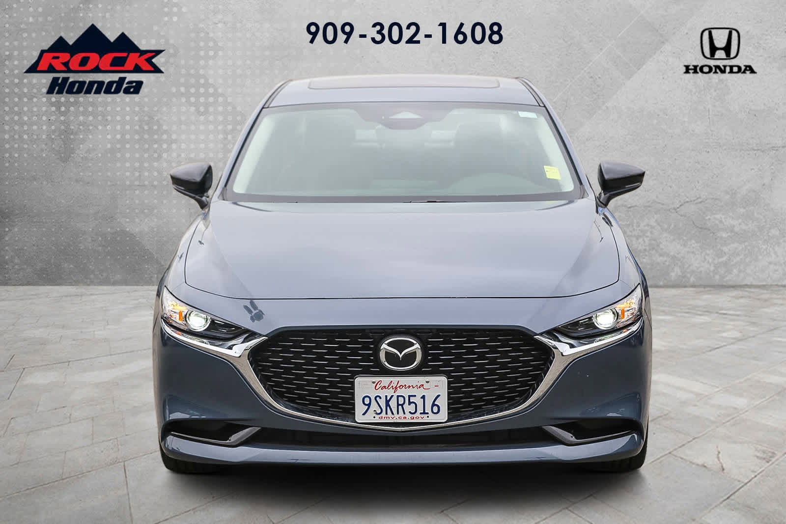 Used 2025 MAZDA MAZDA3 s image 2