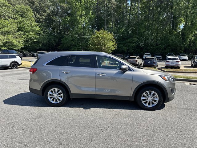 Used 2017 Kia Sorento FWD w/ LX Convenience Package image 5