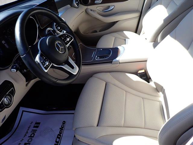Used 2022 Mercedes-Benz GLC 300 4MATIC image 11