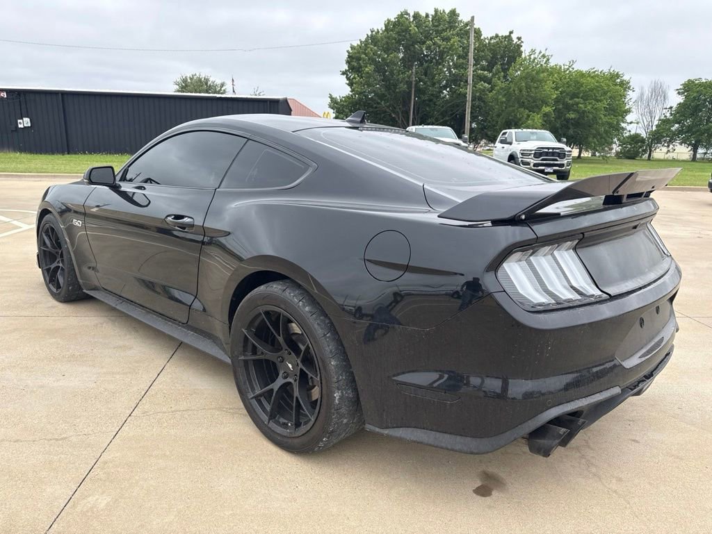Used 2022 Ford Mustang GT Premium w/ GT Performance Package RWD image 5