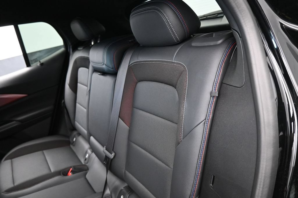 Used 2024 Chevrolet Equinox EV RS FWD image 35