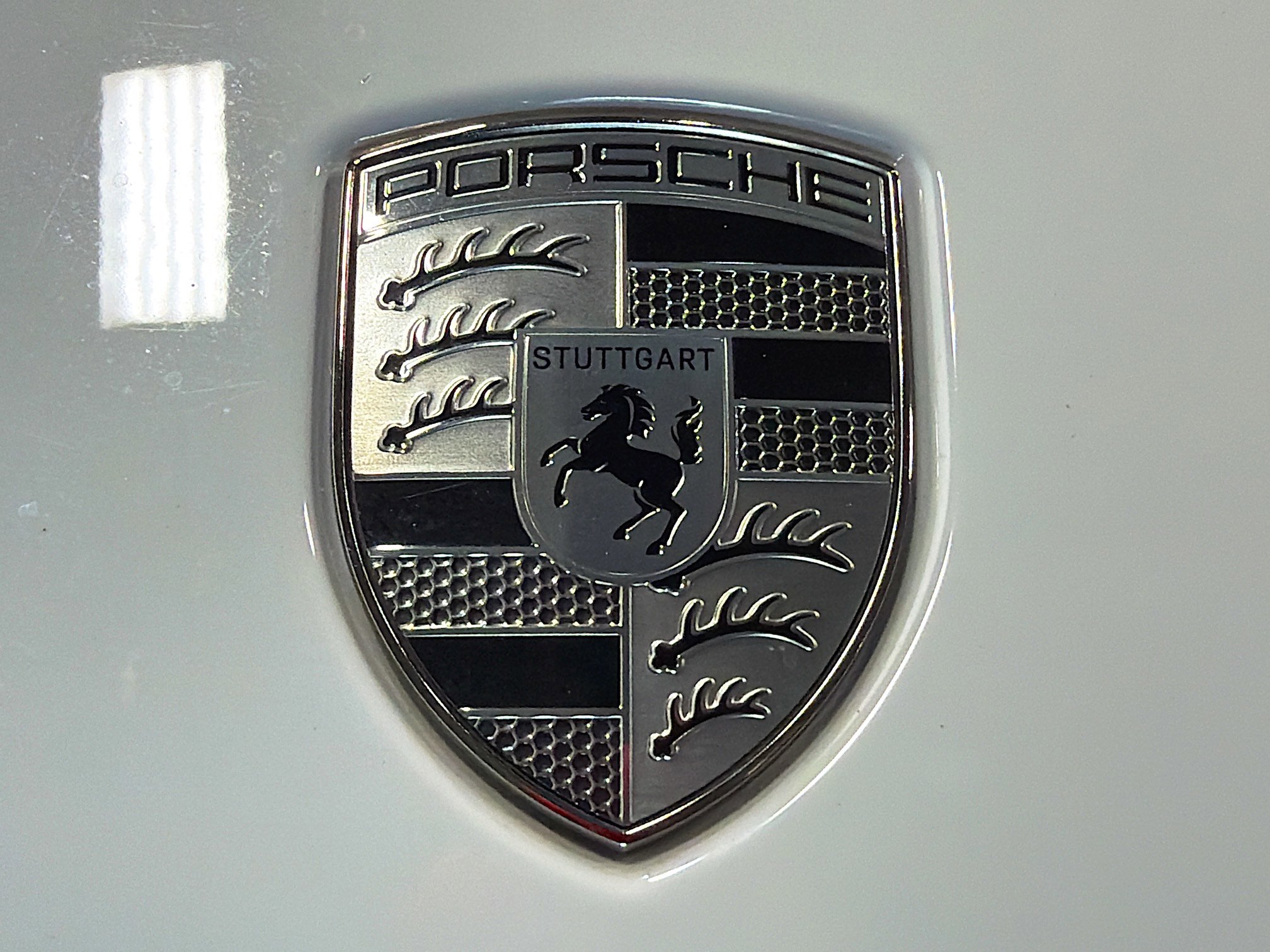 Certified 2025 Porsche Taycan Turbo AWD/4WD image 12