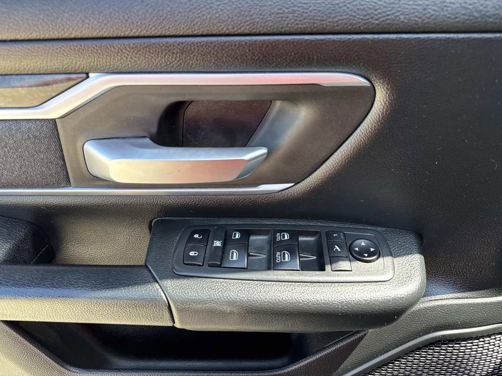 Used 2019 RAM 1500 Big Horn AWD/4WD image 21