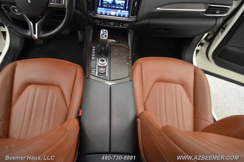 Used 2022 Maserati Levante GT image 18