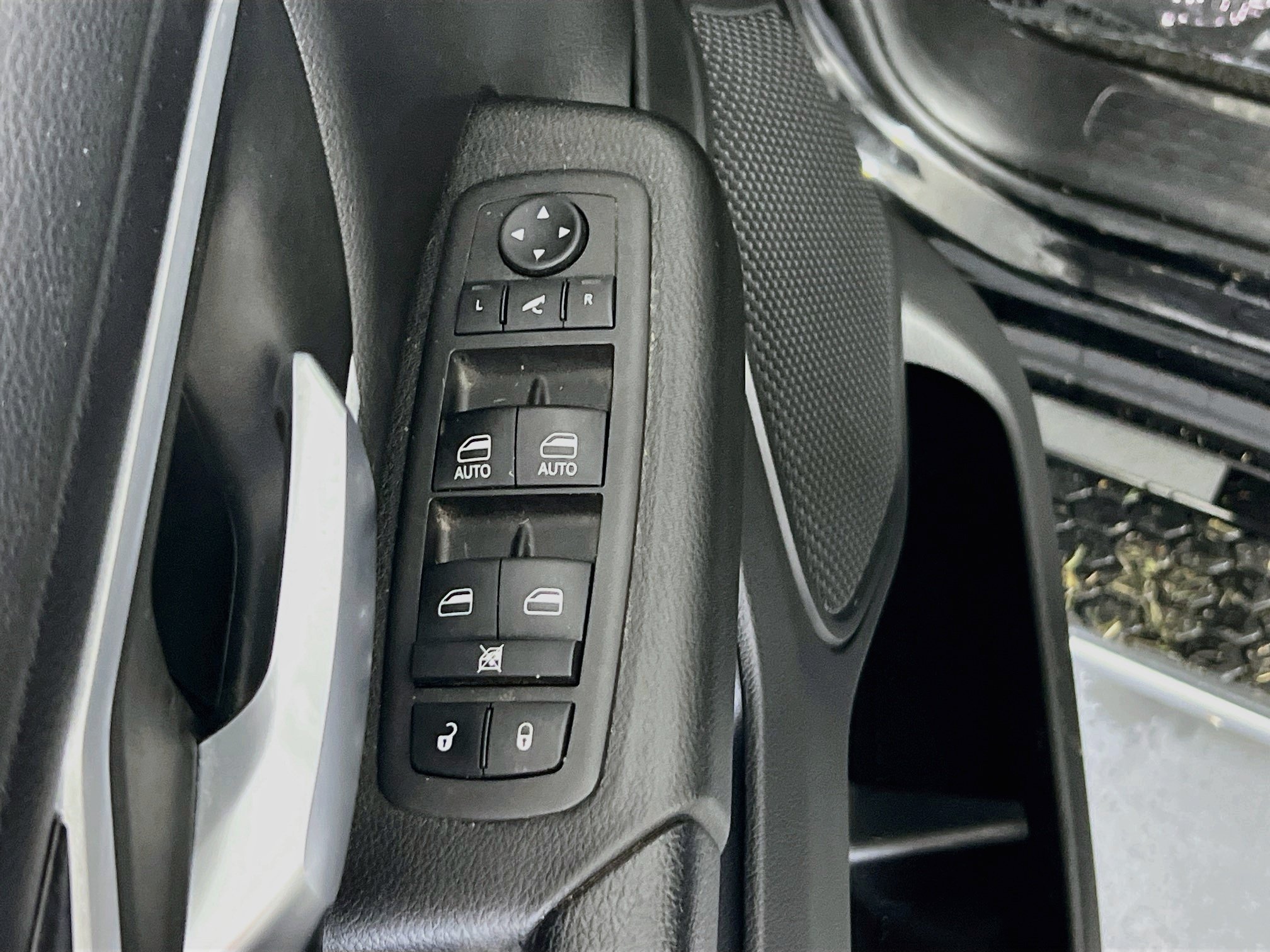 Used 2023 RAM 1500 Big Horn AWD/4WD image 18