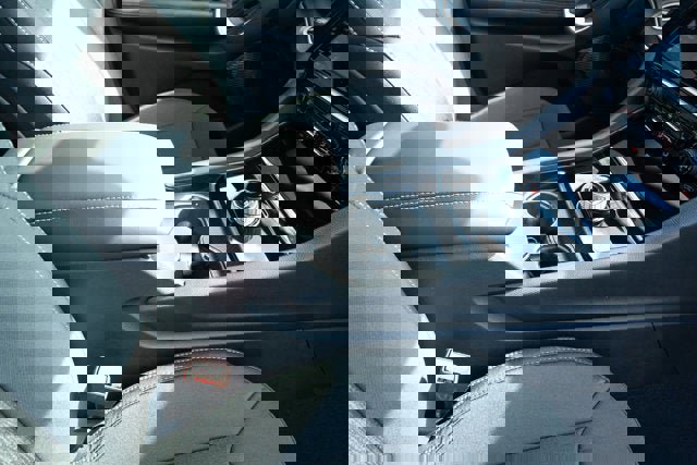 New 2025 Jeep Grand Cherokee L Laredo image 41