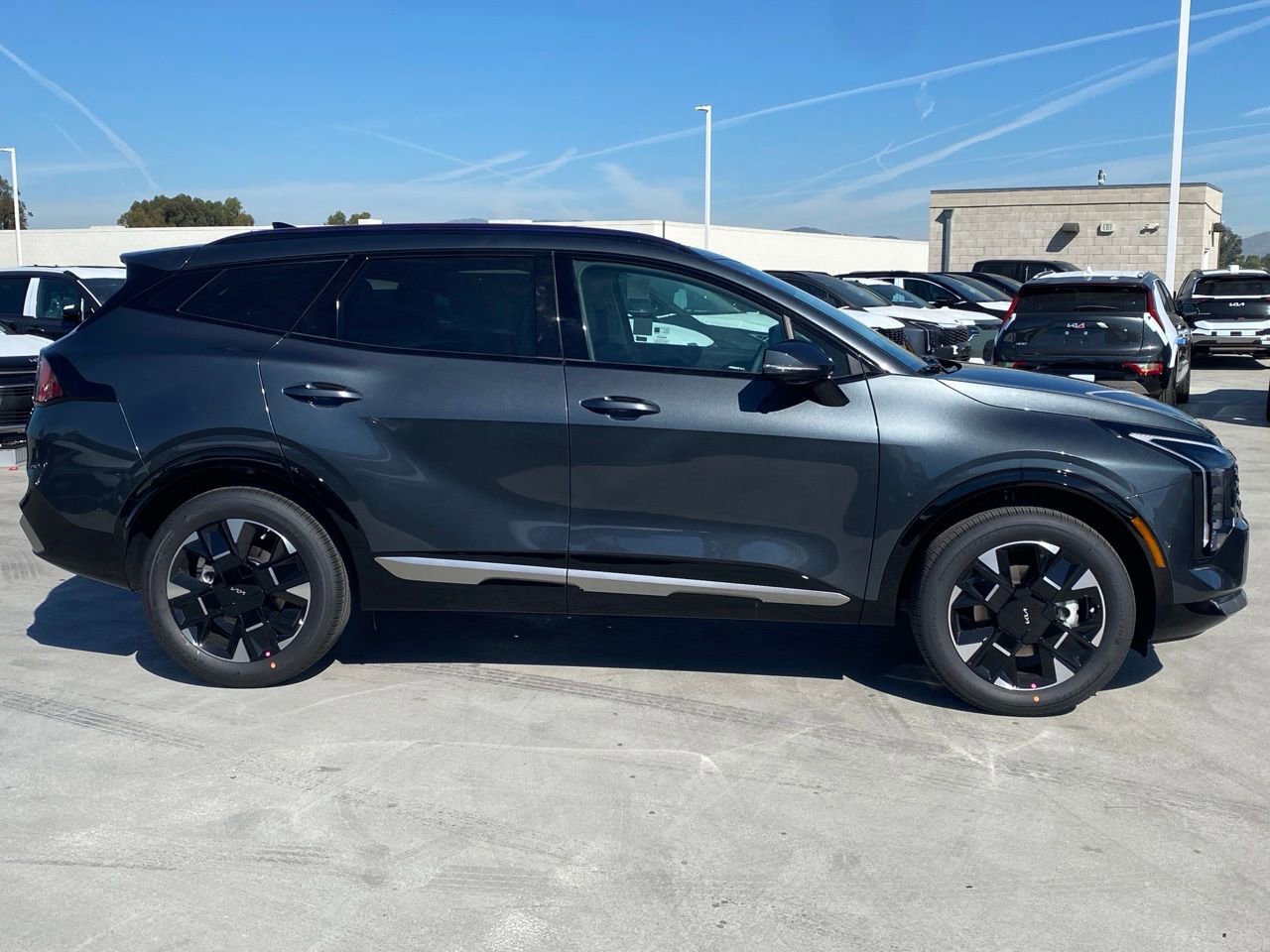 New 2026 Kia Sportage SX Prestige image 2