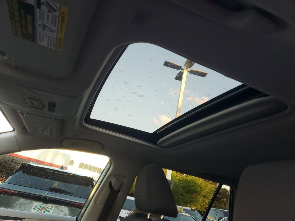 Certified 2023 Toyota RAV4 XLE w/ Convenience Package image 18