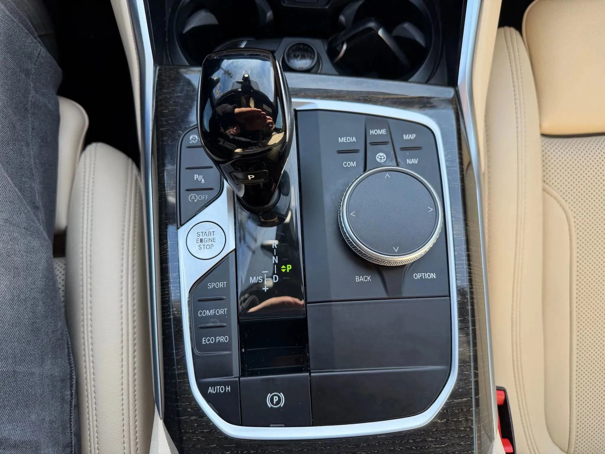 Used 2022 BMW 330i xDrive Sedan w/ Driving Assistance Package image 20