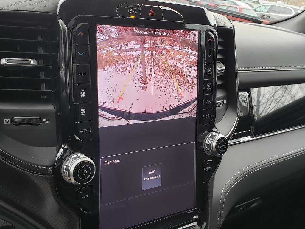 Used 2025 RAM 1500 Limited w/ Bed Utility Group image 27