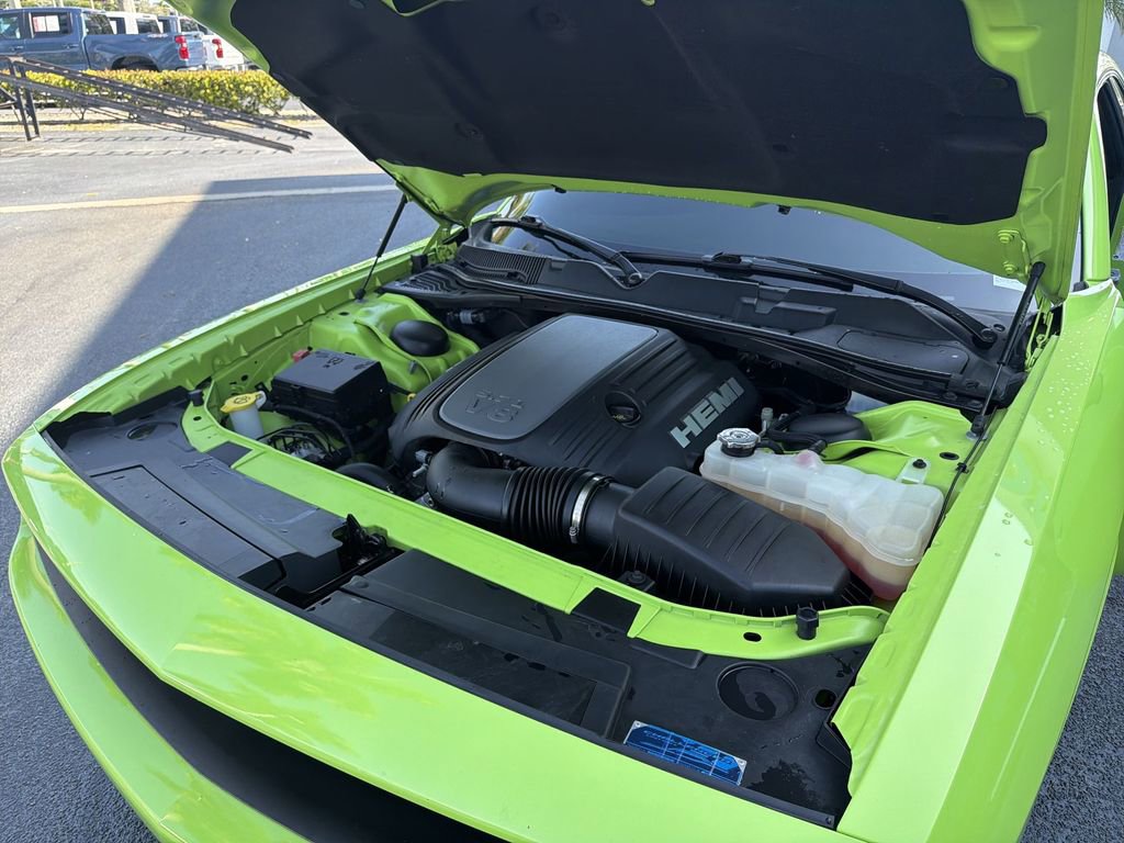 Used 2023 Dodge Challenger R/T w/ Plus Package RWD image 27