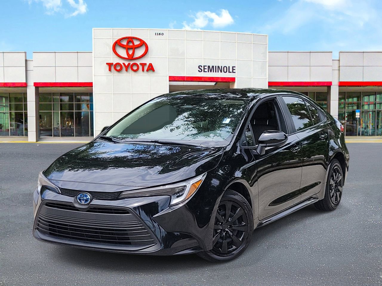 Used 2024 Toyota Corolla LE