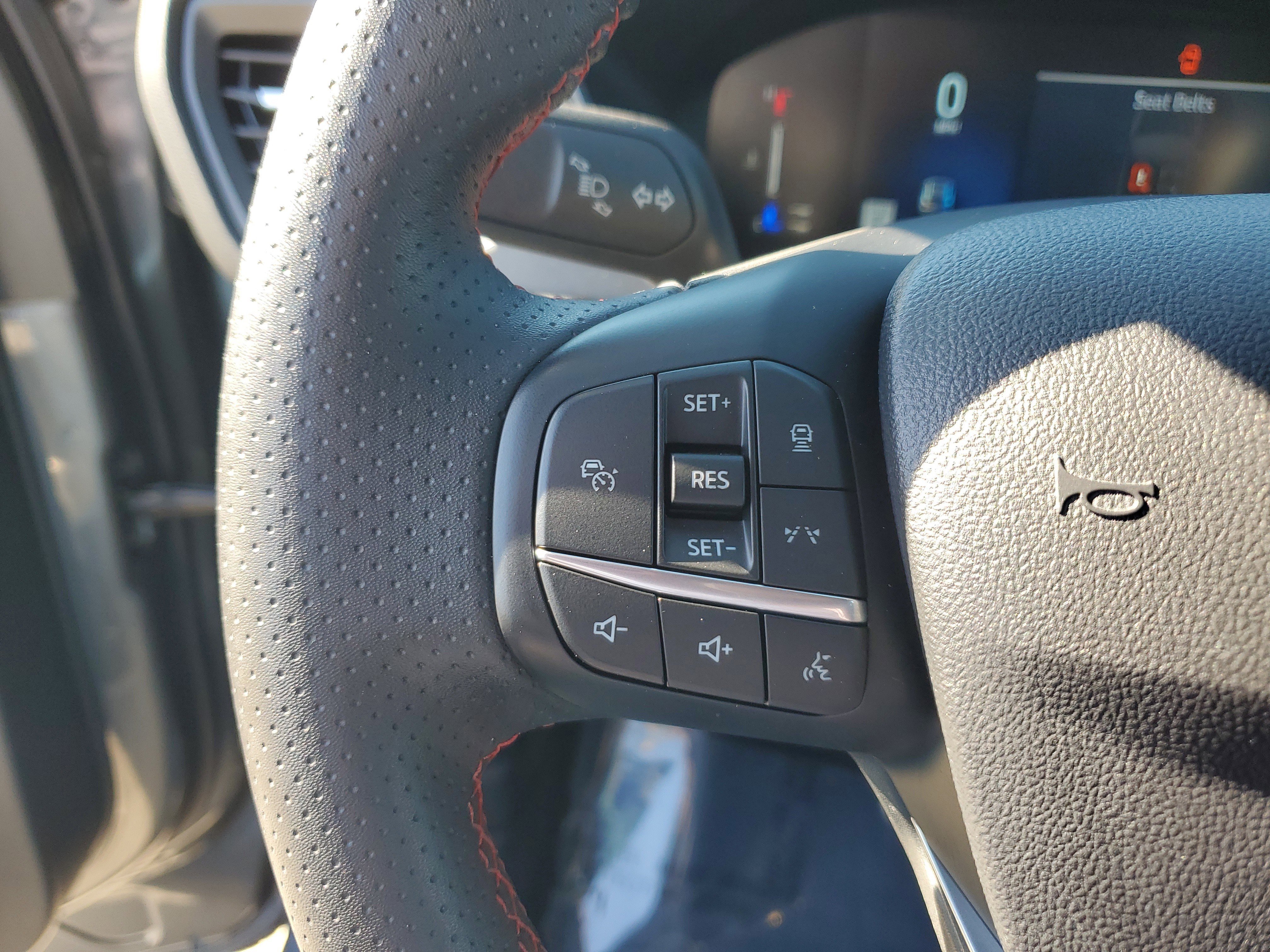 Used 2024 Ford Escape ST-Line w/ Tech Pack #1 image 27