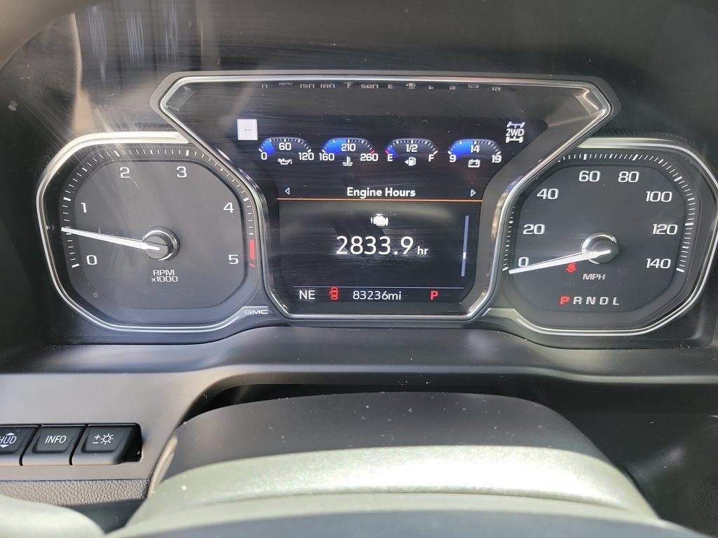Used 2021 GMC Sierra 2500 AT4 w/ AT4 Premium Plus Package AWD/4WD image 28