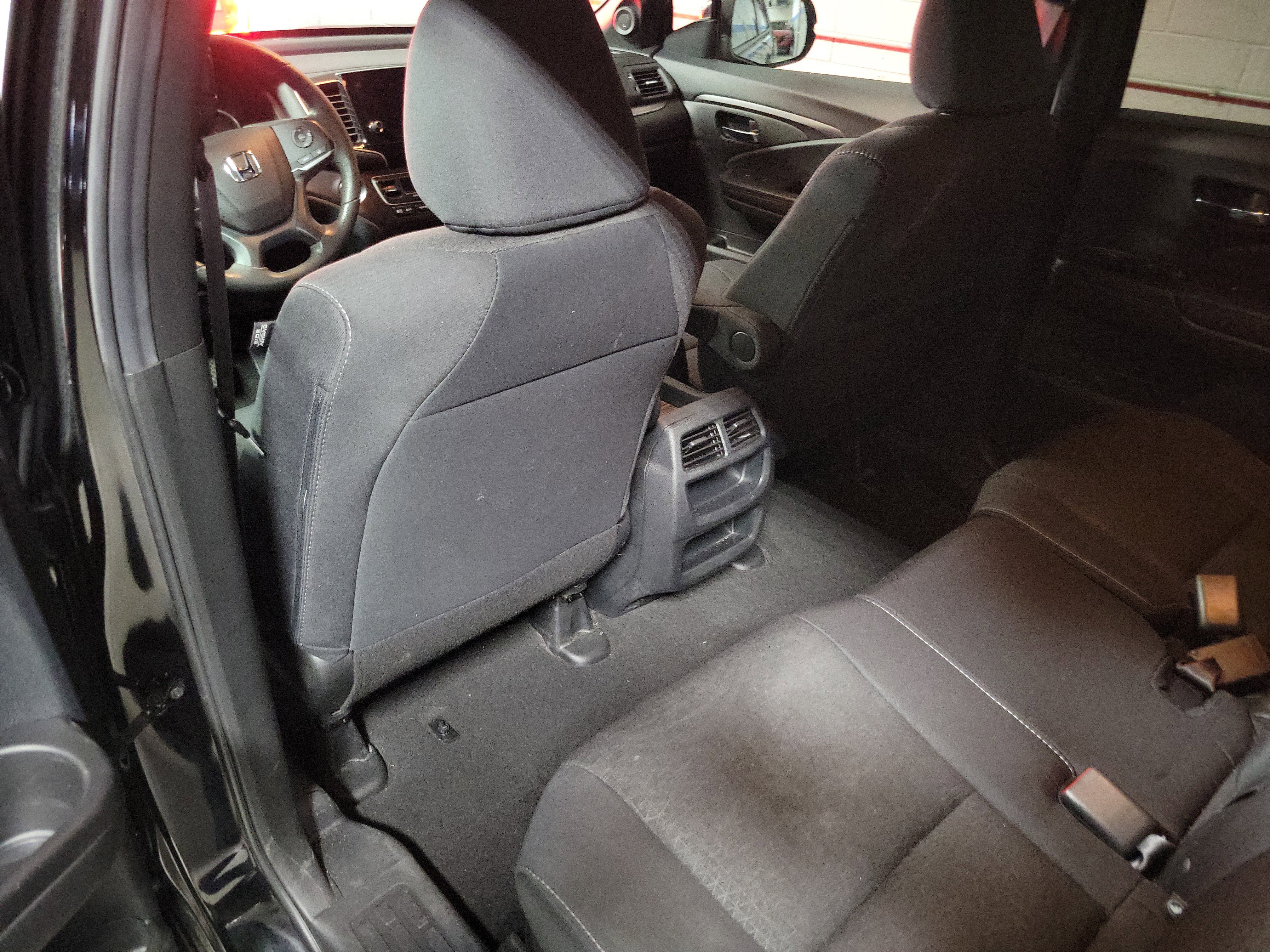 Used 2021 Honda Passport Sport image 14