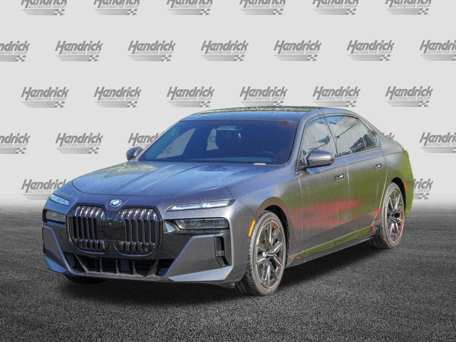 Certified 2023 BMW i7 xDrive60 w/ Executive Package 2 AWD/4WD image 5