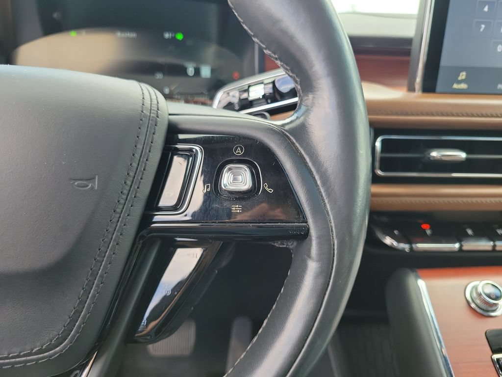 Certified 2021 Lincoln Aviator Reserve w/ Equipment Group 201A AWD/4WD image 25
