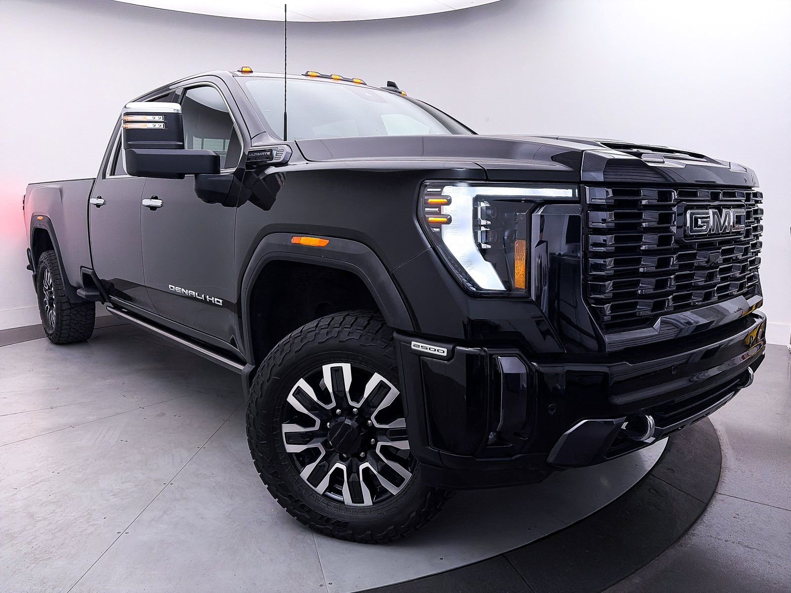 Used 2024 GMC Sierra 2500 Denali Ultimate