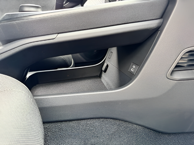 New 2026 Toyota C-HR AWD/4WD image 18
