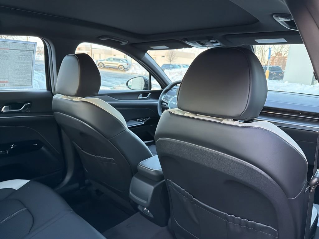 New 2026 Kia K5 GT-Line w/ GT-Line Premium Package AWD/4WD image 16