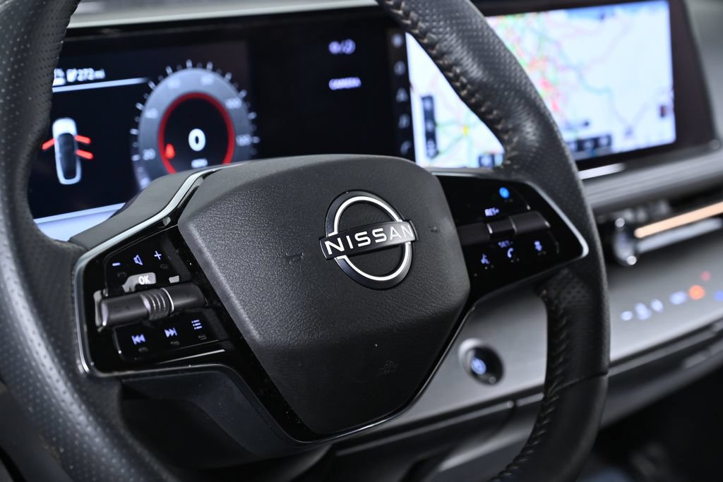 Certified 2023 Nissan Ariya FWD image 12