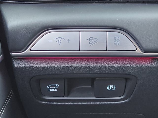 Used 2025 Genesis GV80 2.5T Prestige image 17