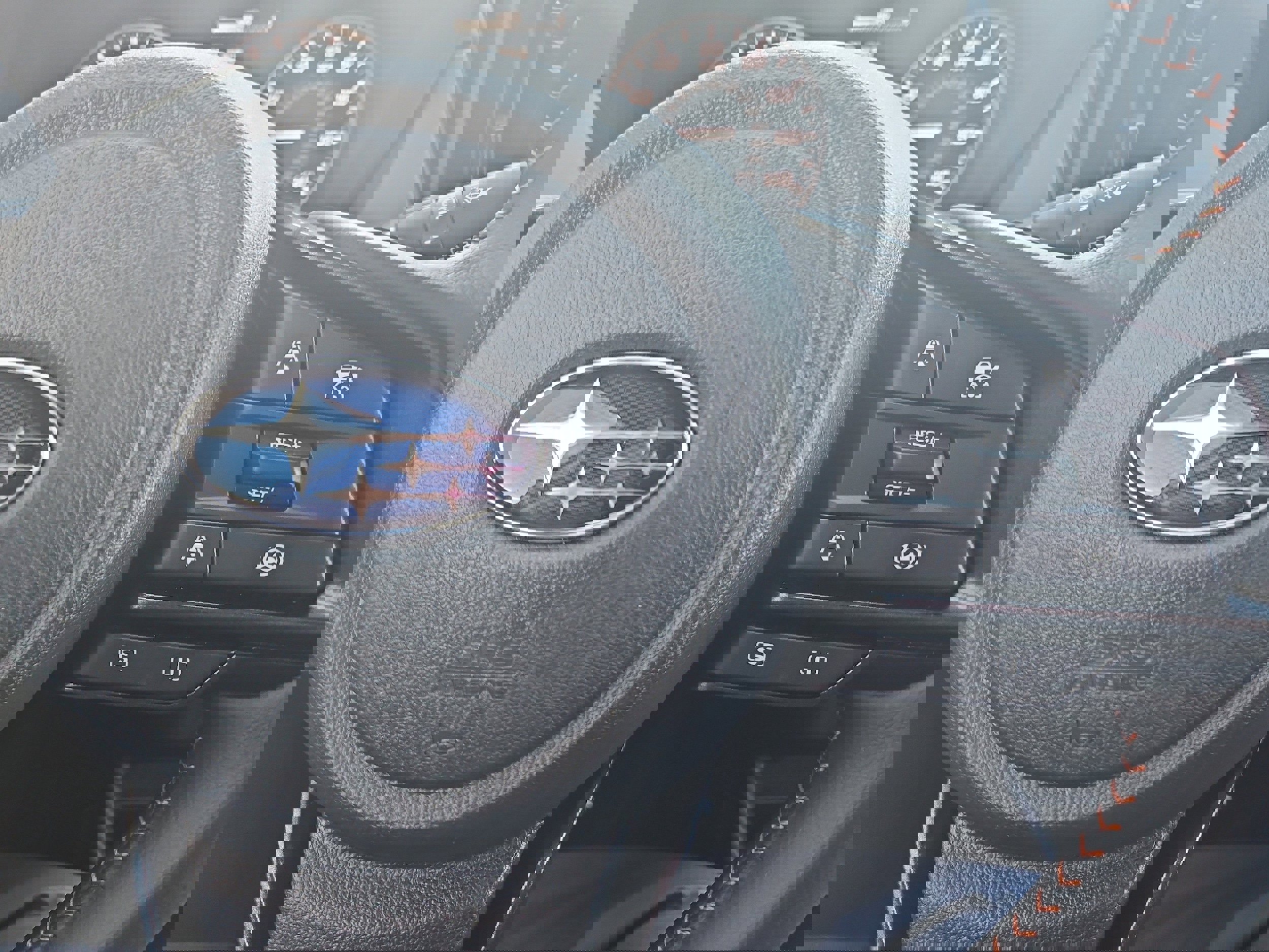 Certified 2025 Subaru Crosstrek 2.5i Limited w/ Popular Package #3A image 17