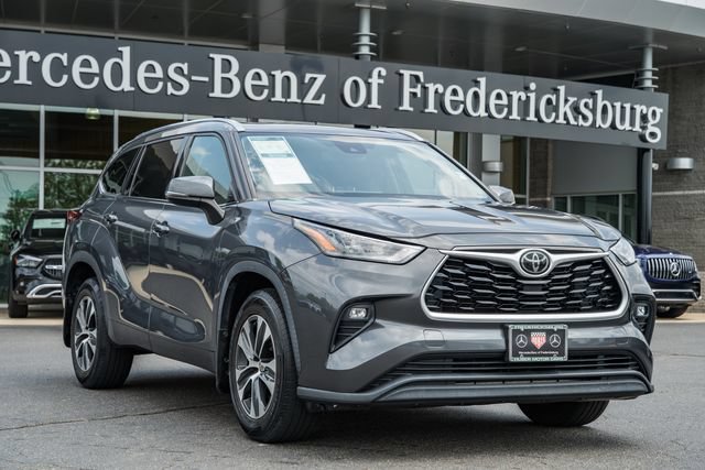 Used 2020 Toyota Highlander XLE
