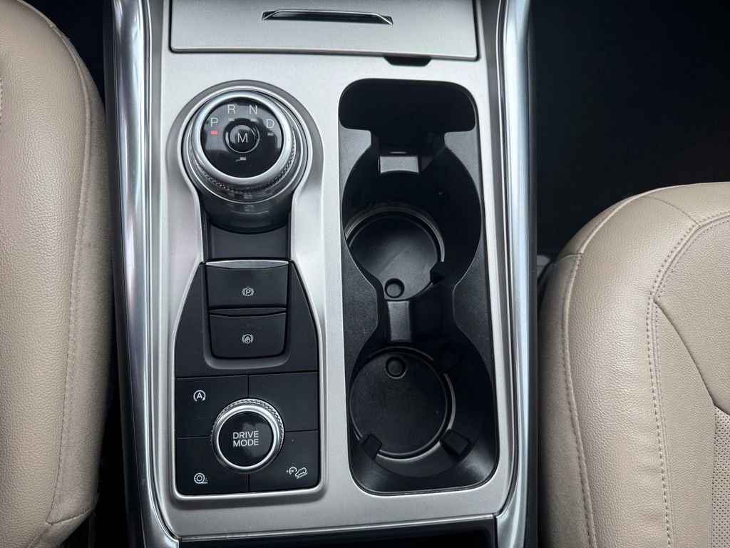 Used 2020 Ford Explorer Limited AWD/4WD image 25