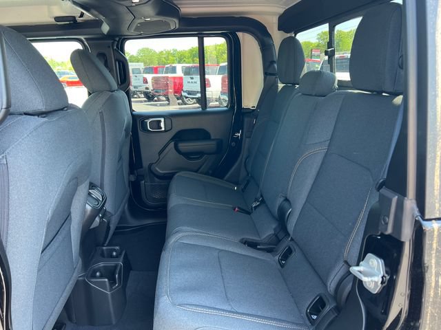 New 2026 Jeep Gladiator Sport AWD/4WD image 5