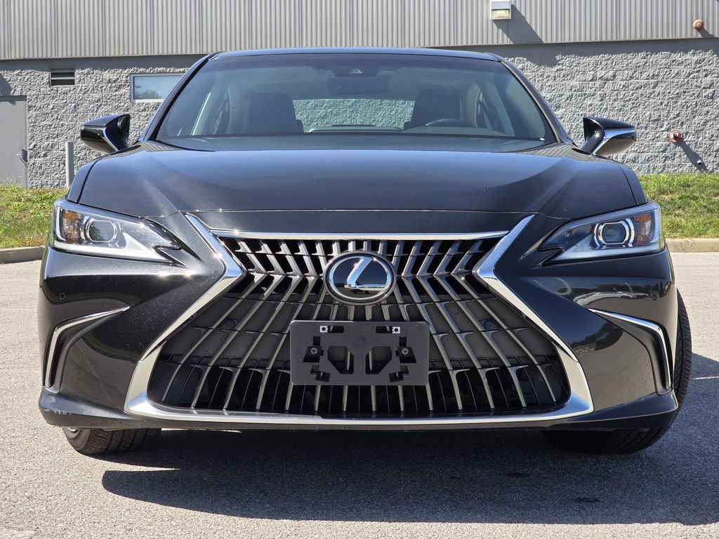 Used 2022 Lexus ES 350 w/ Premium Package FWD image 4