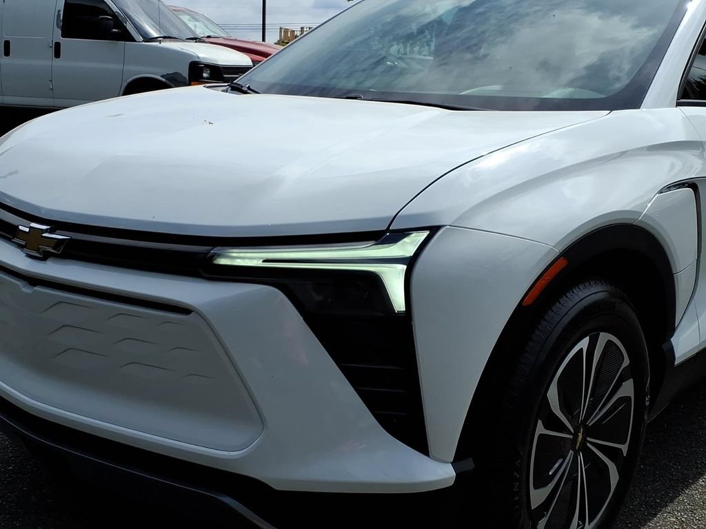 New 2026 Chevrolet Blazer EV LT FWD image 25