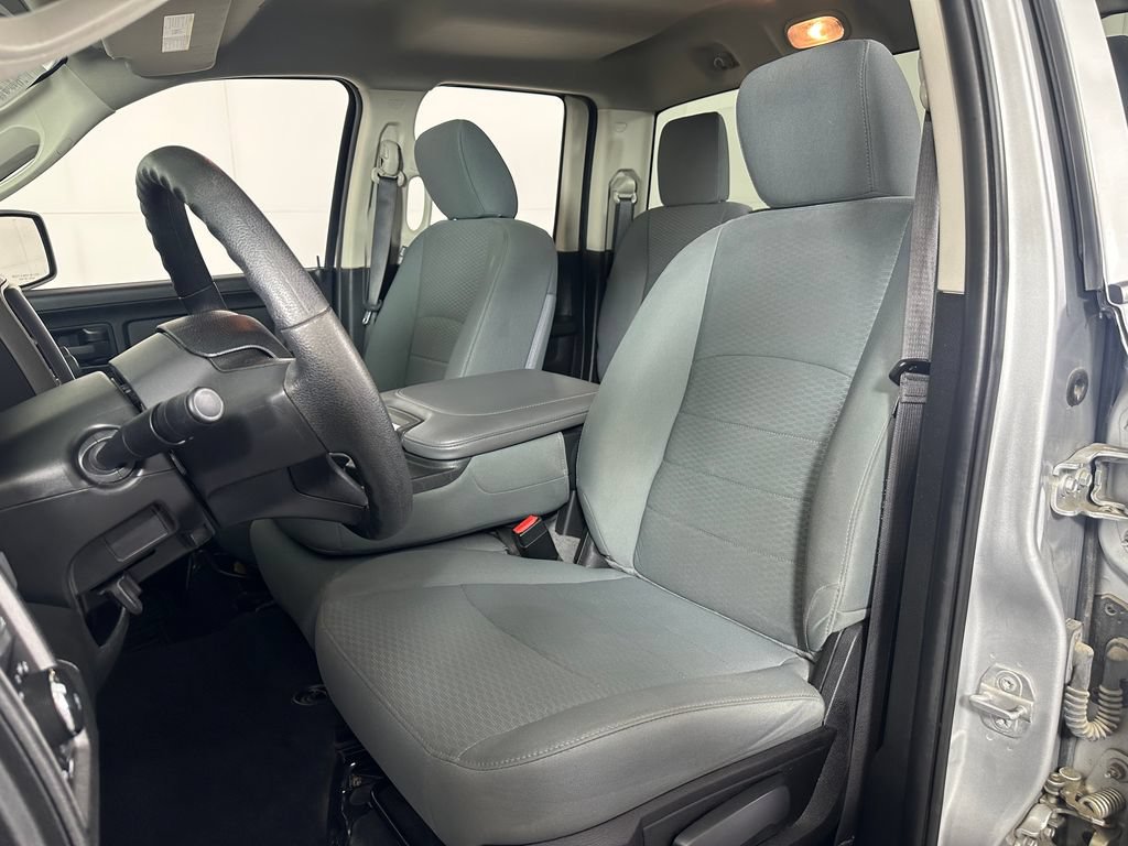 Used 2019 RAM 1500 ST w/ SXT Plus Group AWD/4WD image 12
