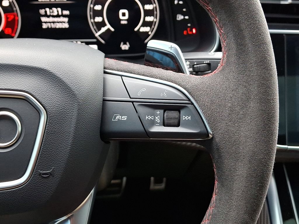 Certified 2024 Audi RS Q8 image 25