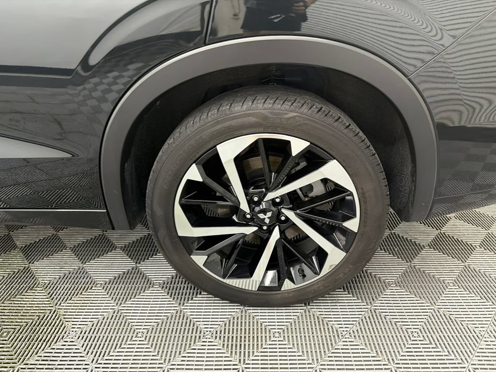 Used 2024 Mitsubishi Outlander SEL FWD image 22