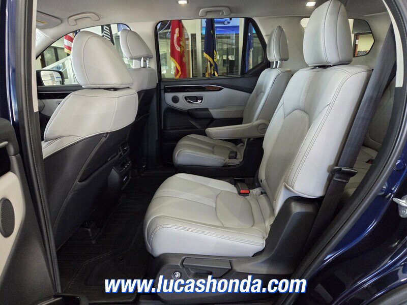 Used 2023 Honda Pilot EX-L image 8