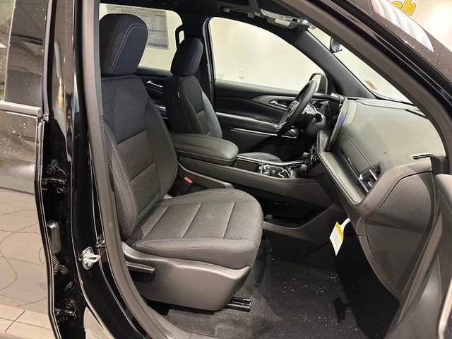 New 2026 Chevrolet Traverse LT w/ Sun and Wheel Package AWD/4WD image 8