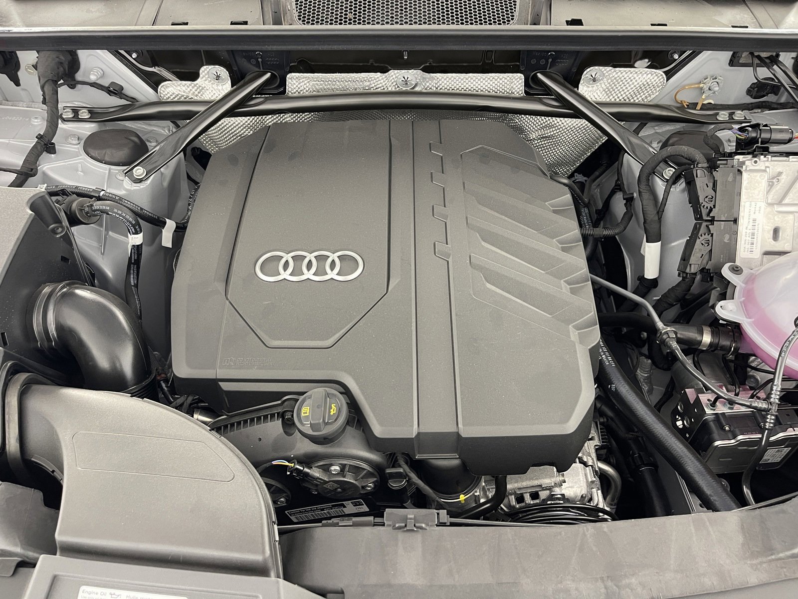 New 2025 Audi Q5 2.0T Premium Plus image 40