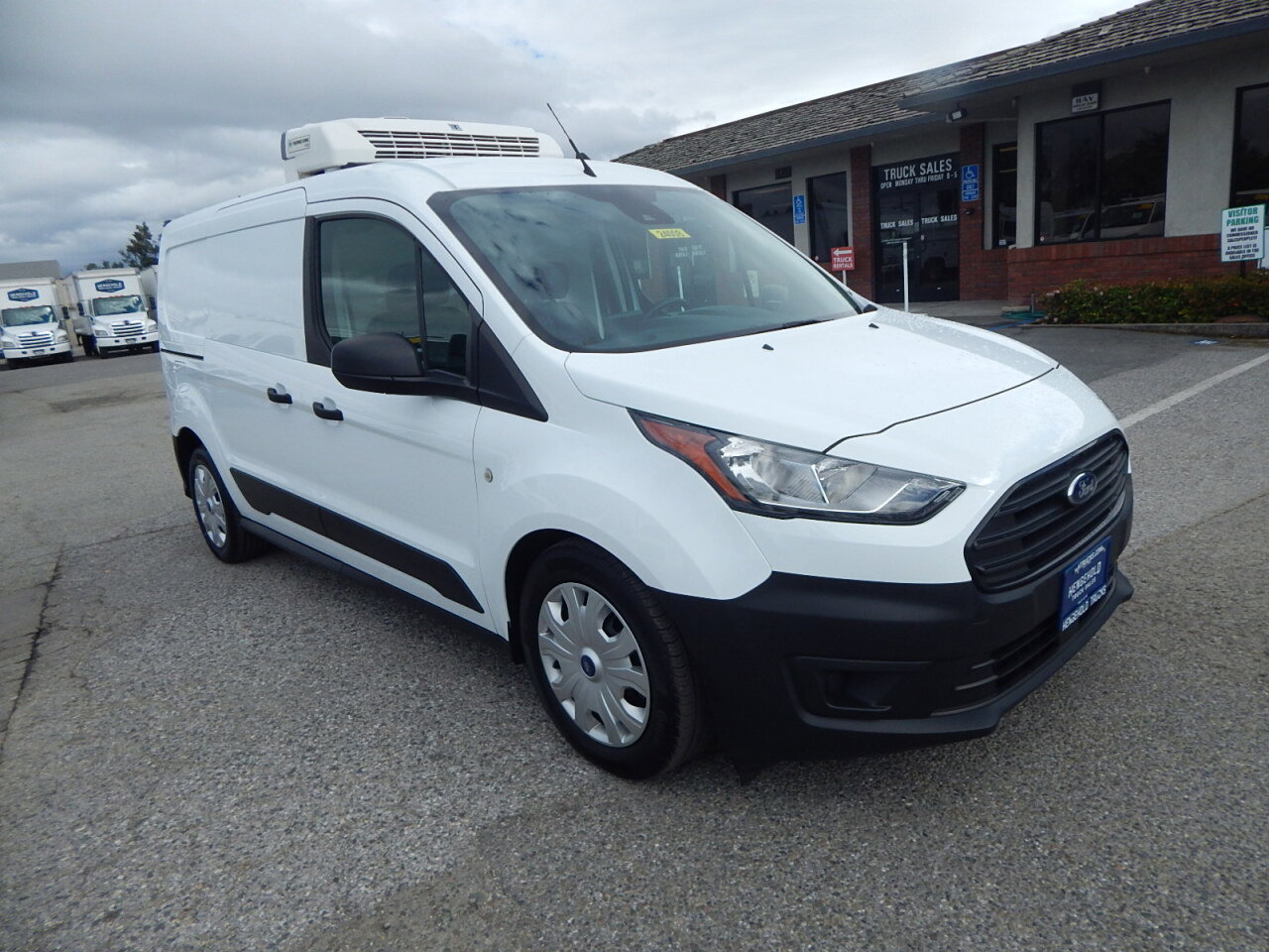 Used 2020 Ford Transit Connect XL image 10
